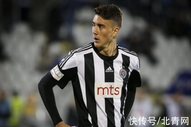 这次引援的 这次引援的