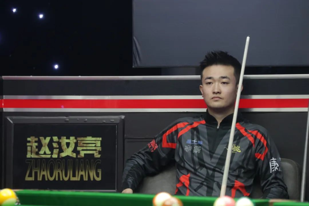 他的存在对 他的存在对